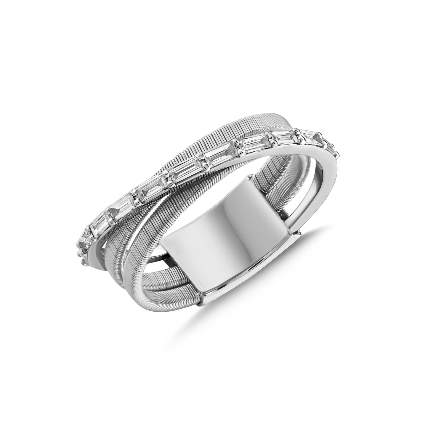 Shine Sparkling 18K Diamond Ring